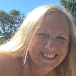 Meet your Posher, Paula